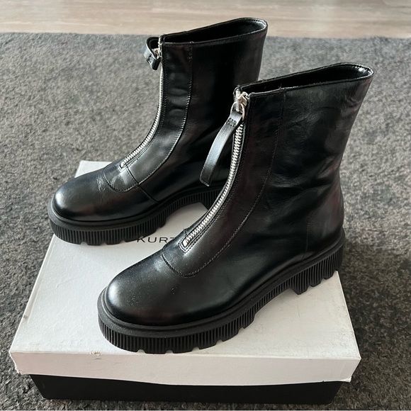 kurt geiger stint front zip boots new with small flaw - Picture 2 of 13